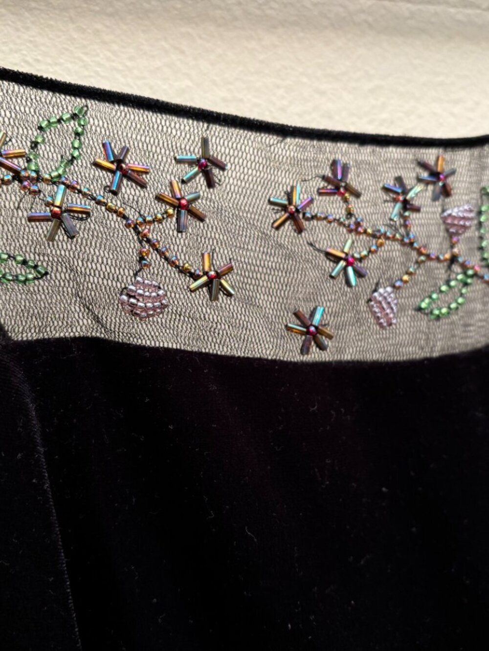 Rimini by Show Black Velvet Beaded Cocktail Dress Size 8 - Picture 6 of 8